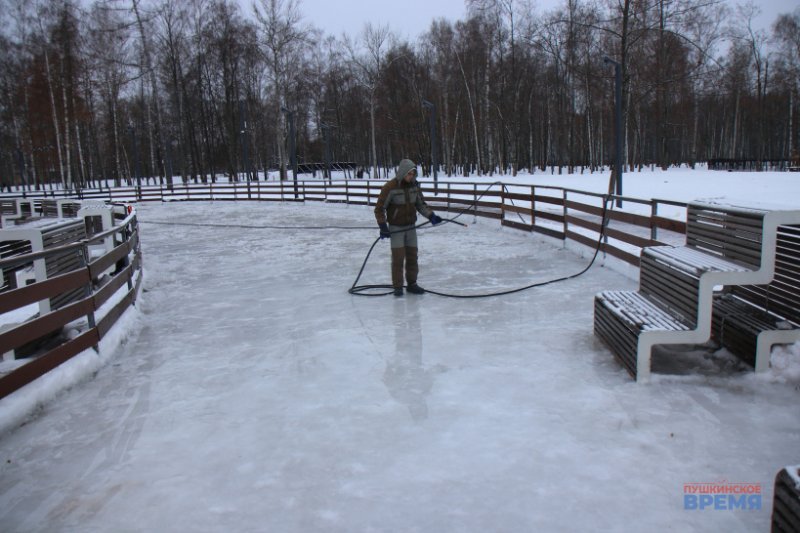 Сегодня в Ивантеевском парке планируется открытие катка