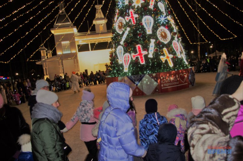 В пушкинском парке открылась резиденция Деда Мороза