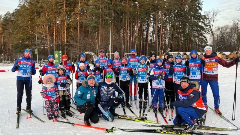 Олимпийские чемпионы провели тренировку для юных спортсменов в Пушкинском округе