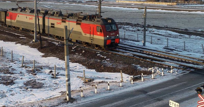 Подросток чудом выжил после наезда поезда в Ленинском городском округе