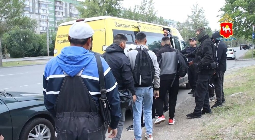 В Котельниках прошёл очередной рейд по выявлению нелегальных мигрантов: видео