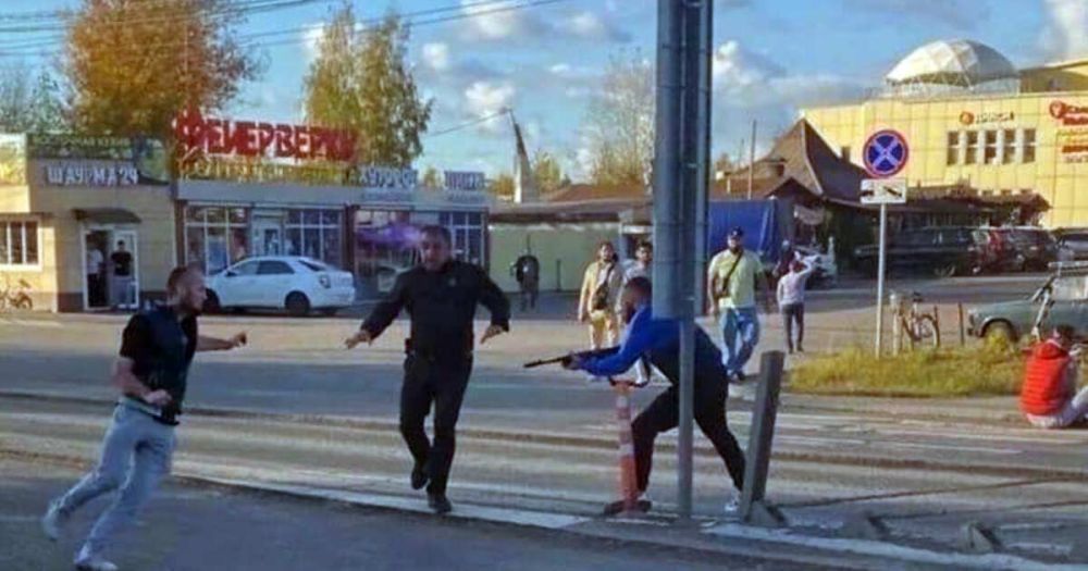 В Красногорске мужчина устроил стрельбу на улице и ранил трёх человек