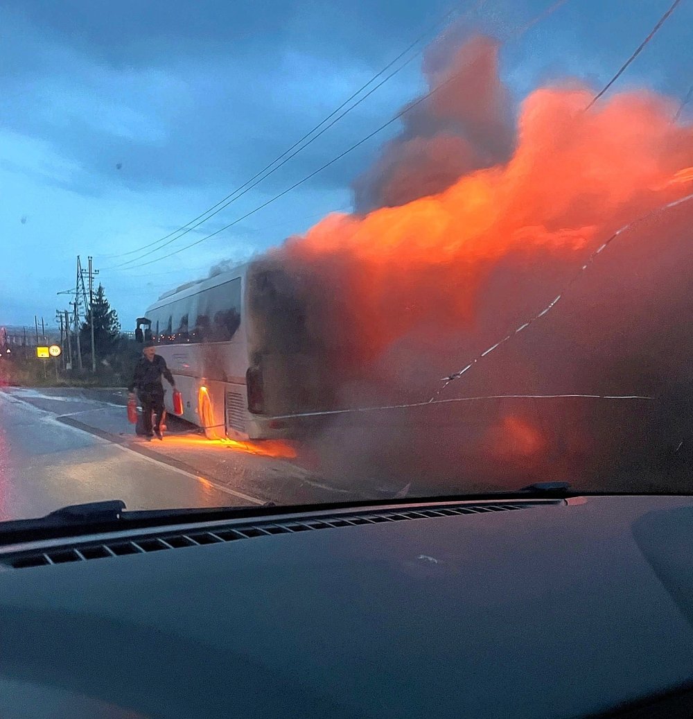 В Дмитрове загорелся рейсовый автобус