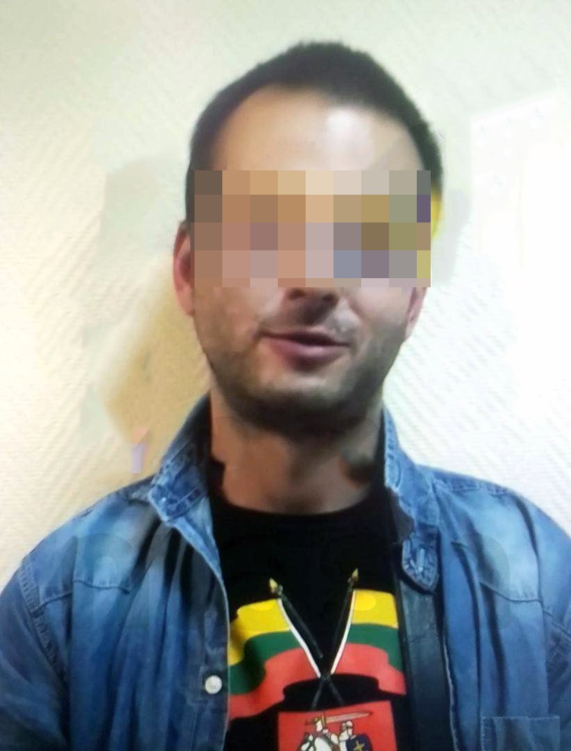 Мужчину, который сжёг в Химках российский флаг, приговорили к 10 годам тюрьмы