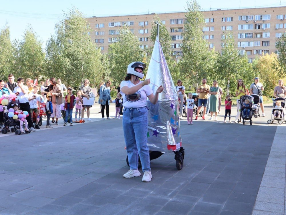 В Лобне прошёл парад детских колясок