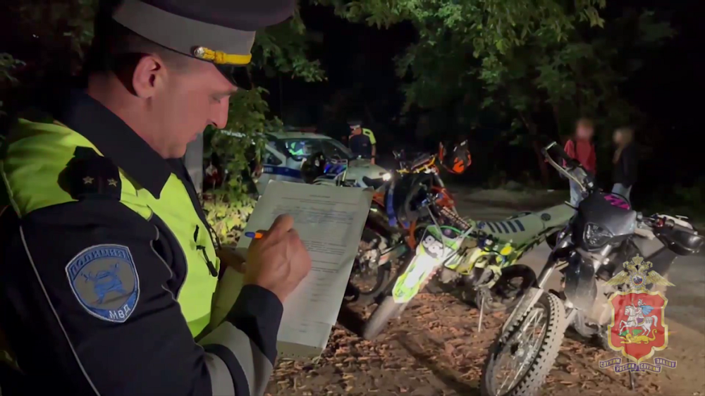 В Жуковском задержали 12 питбайкеров