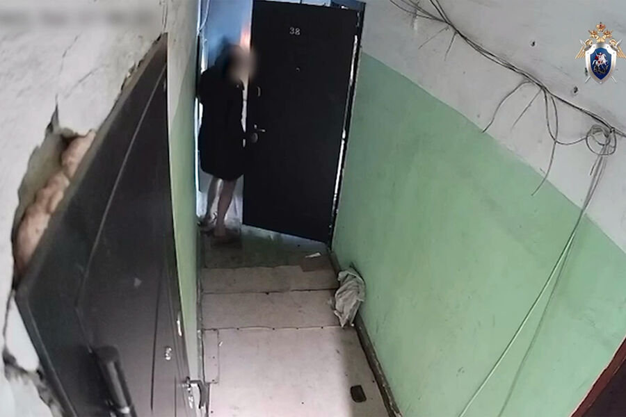 В Воскресенске женщина подожгла дверь в квартиру соседки