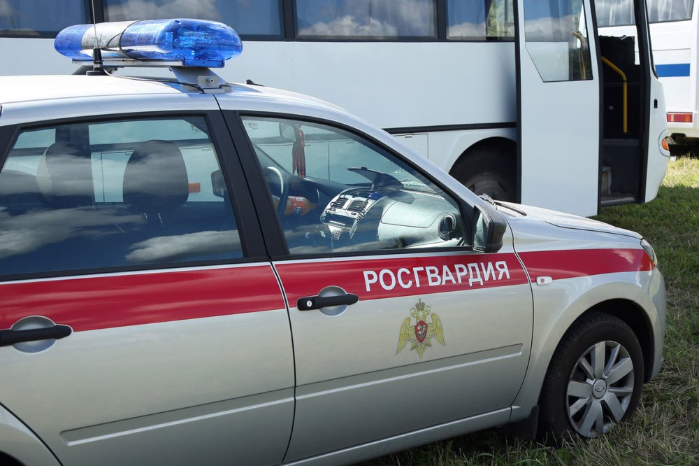 В Звенигороде задержали мужчину, угрожавшему медикам оружием