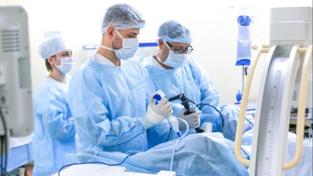 Дмитровские врачи спасли пациентку, удалив опухоль размером с футбольный мяч