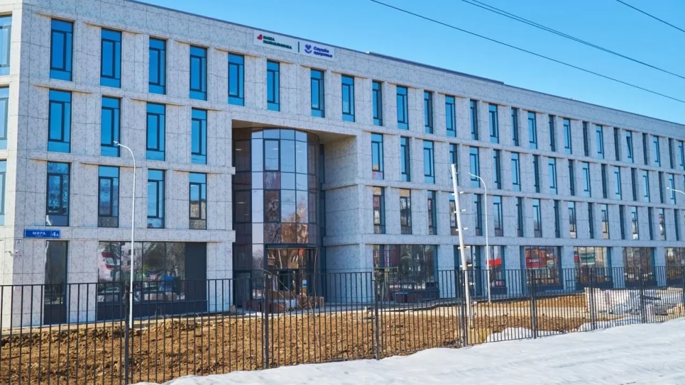 Новая поликлиника в Чехове готова на 90%: 500 пациентов в смену и стоматология с рентгеном