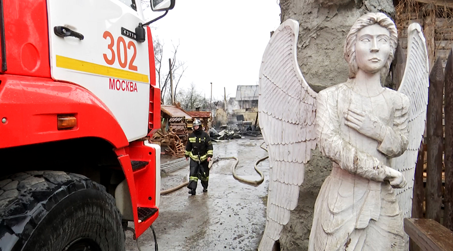 Два человеа погибли в мастерской художника в Новой Москве