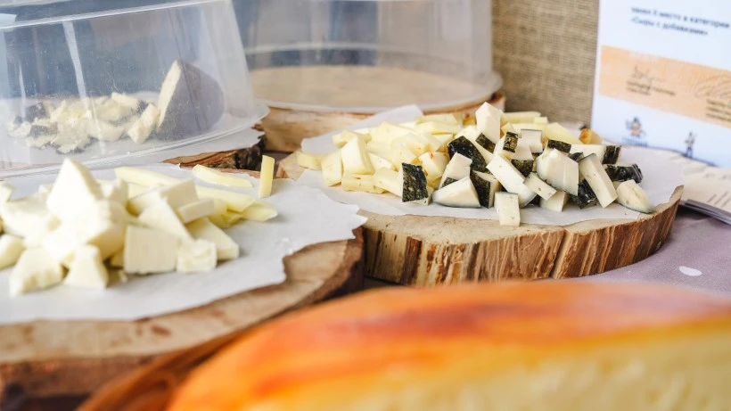 Подмосковные сыры взяли золото на международном конкурсе Cheese Expo 2026